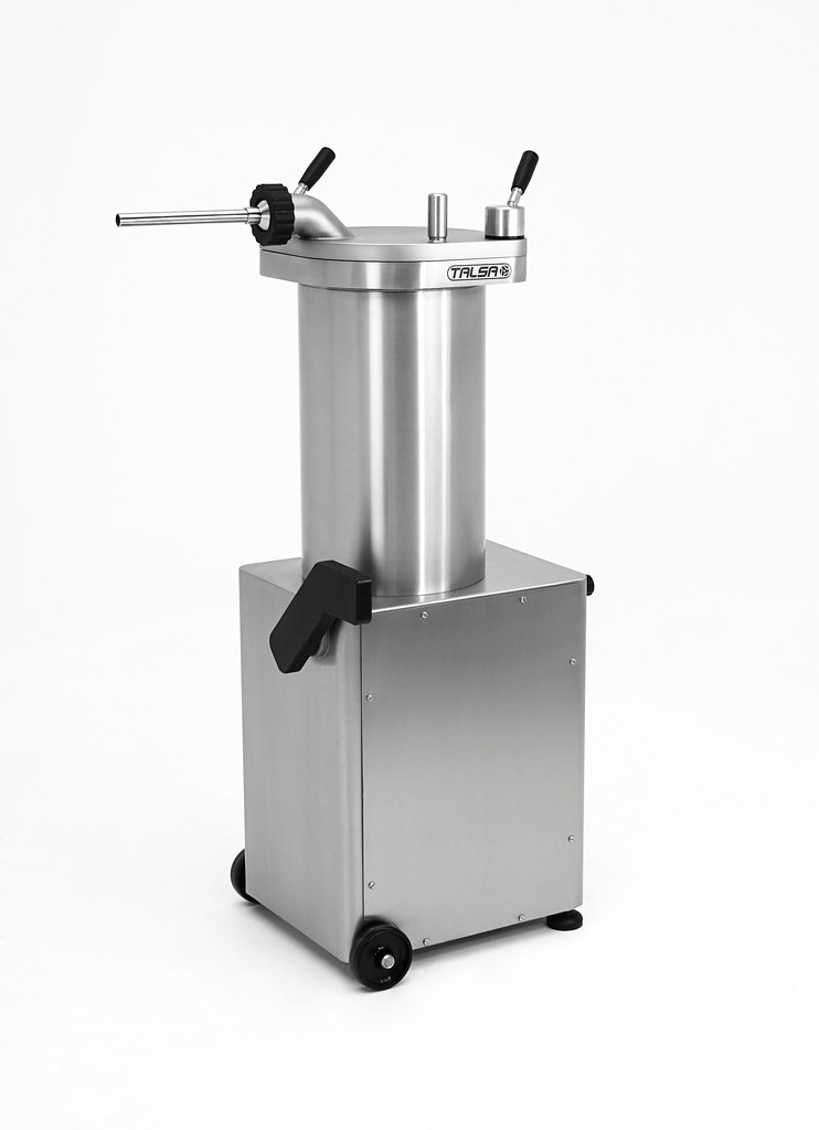 Talsa F25S 48 lb (22 kg) Hydraulic Piston Sausage Stuffer Stainless Steel | Trento – 220V, 1 Phase, 1300W (1.75 HP)