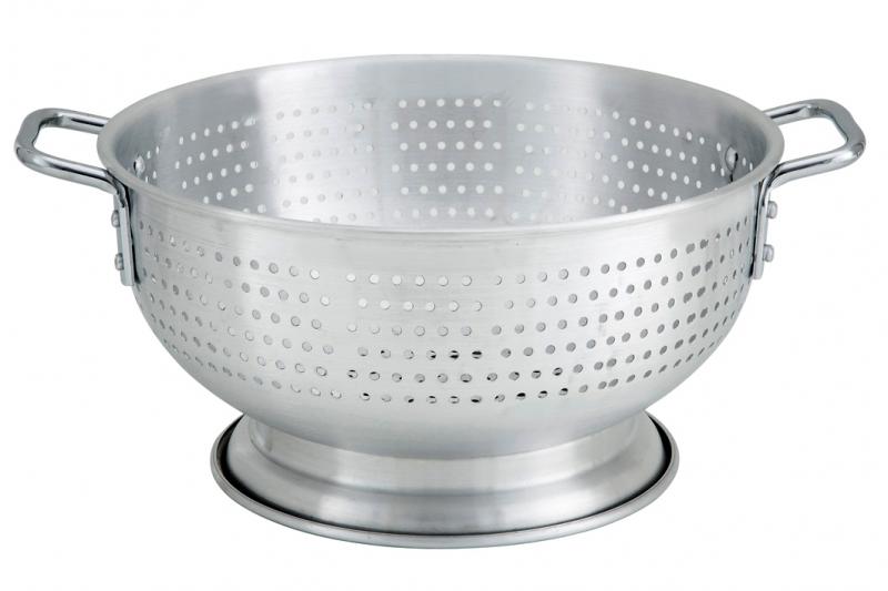 8 QT / 7.6 L Aluminum Colander with Base and Handles