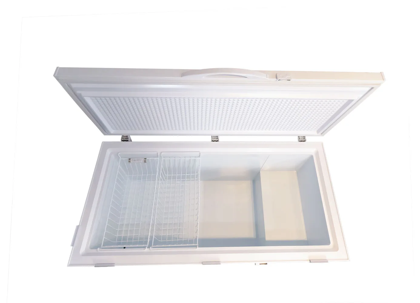 60″ One (1) Door Chest Freezer with Solid Flat Top, 15.3 cu. ft. (433 L)
