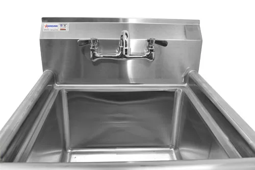 23″ x 23 1/2″ x 44″ Overall (18″ x 18″ x 11″ Tub) 18-gauge stainless steel One Tub Sink with 3.5″ Center Drain Without Drainboard