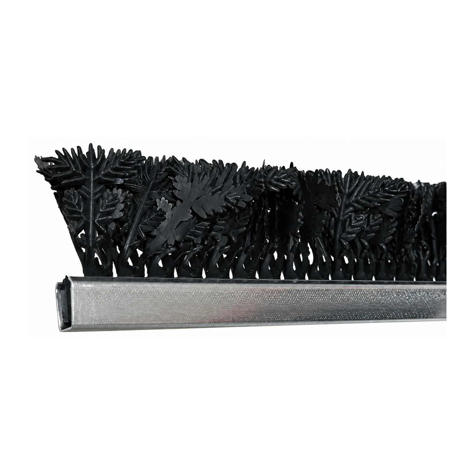 1″ x 30″ Black Parsley Runner with Clip