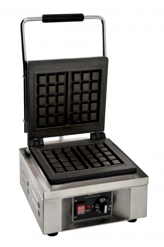 1.6 kW Waffle Maker