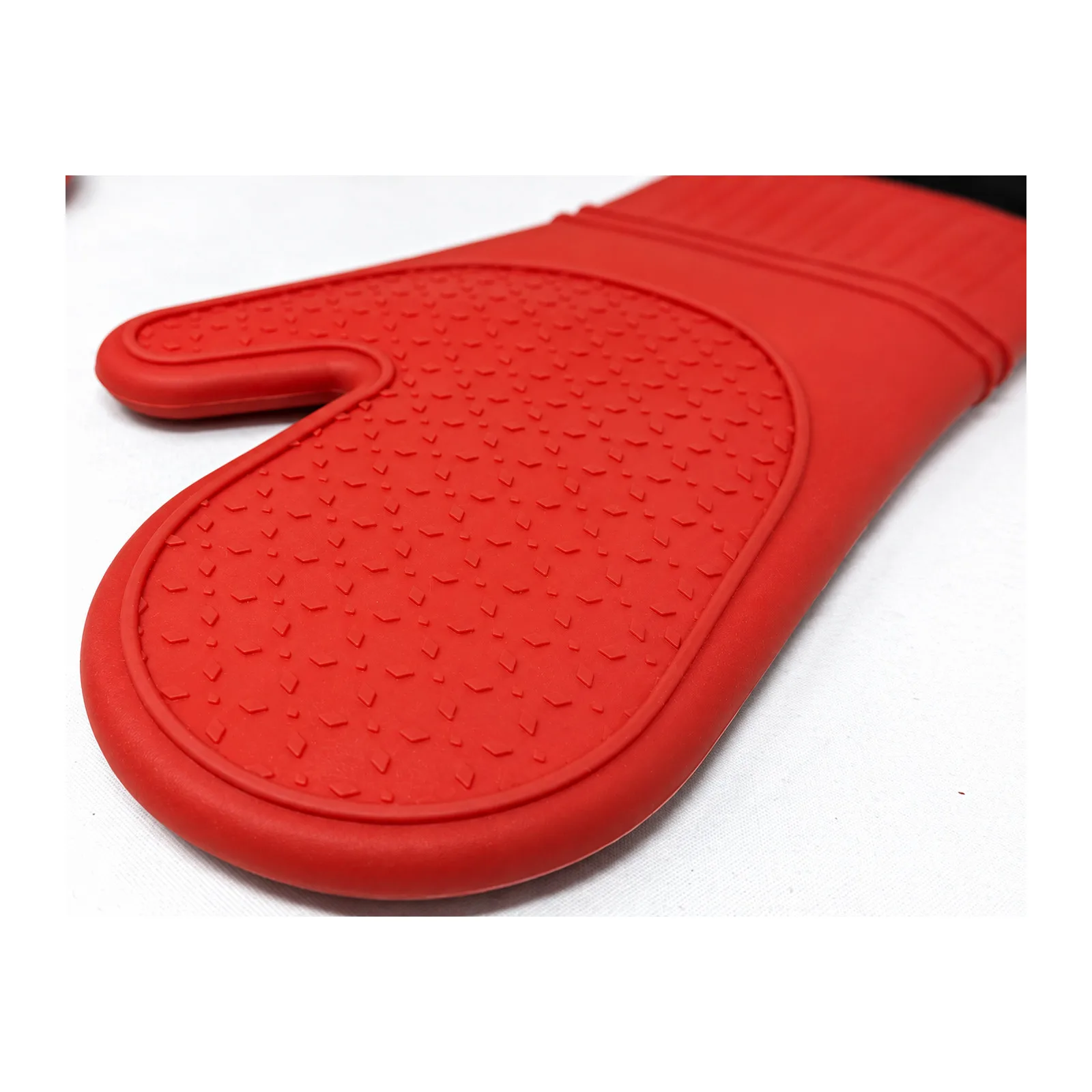 15″ Red Silicone Oven Mitt