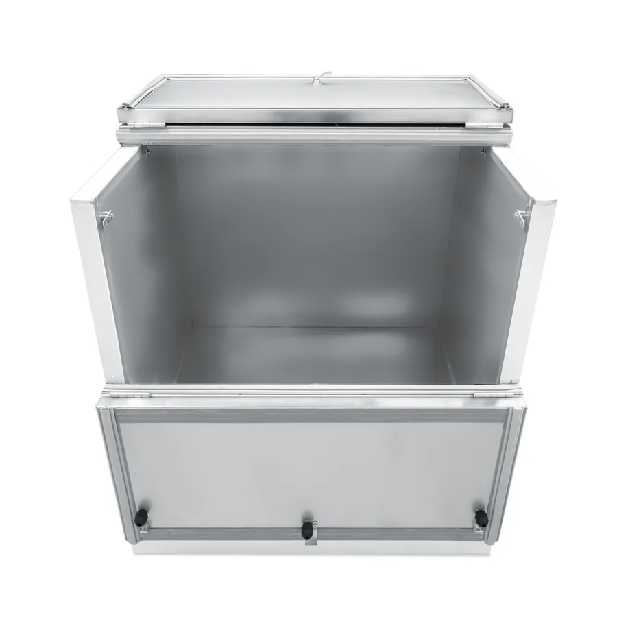 34″ 8 Milk Crates Milk Cooler with 12.4 cu. ft. (351 L)