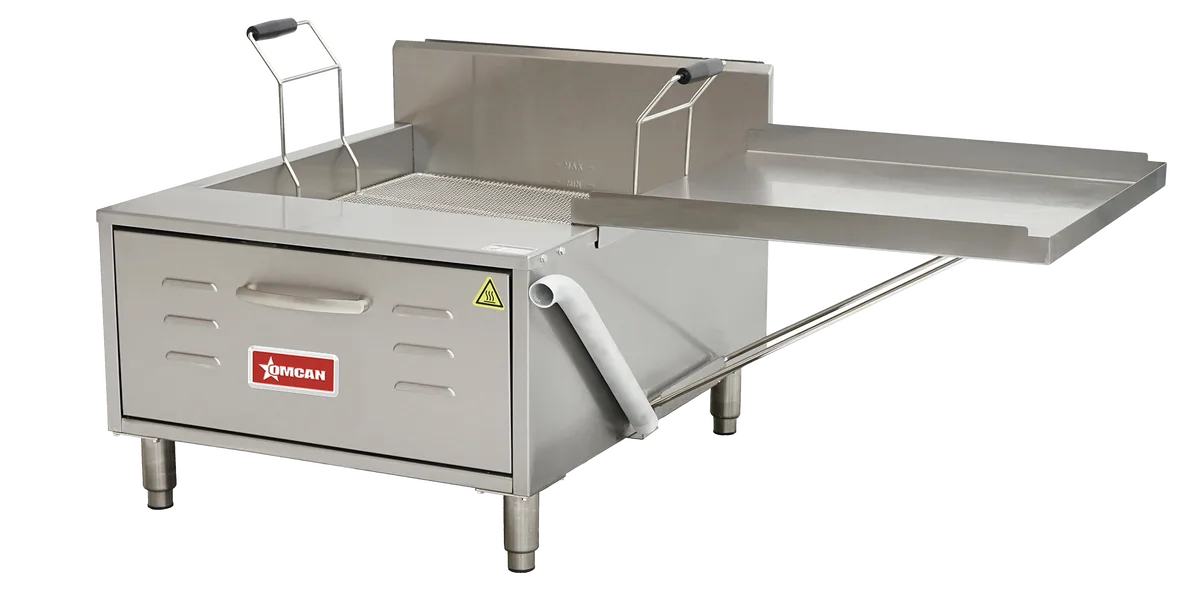 40 lb Oil Capacity 75,000 BTU – Natural Gas Countertop Donut / Funnel Cake Deep Fryer