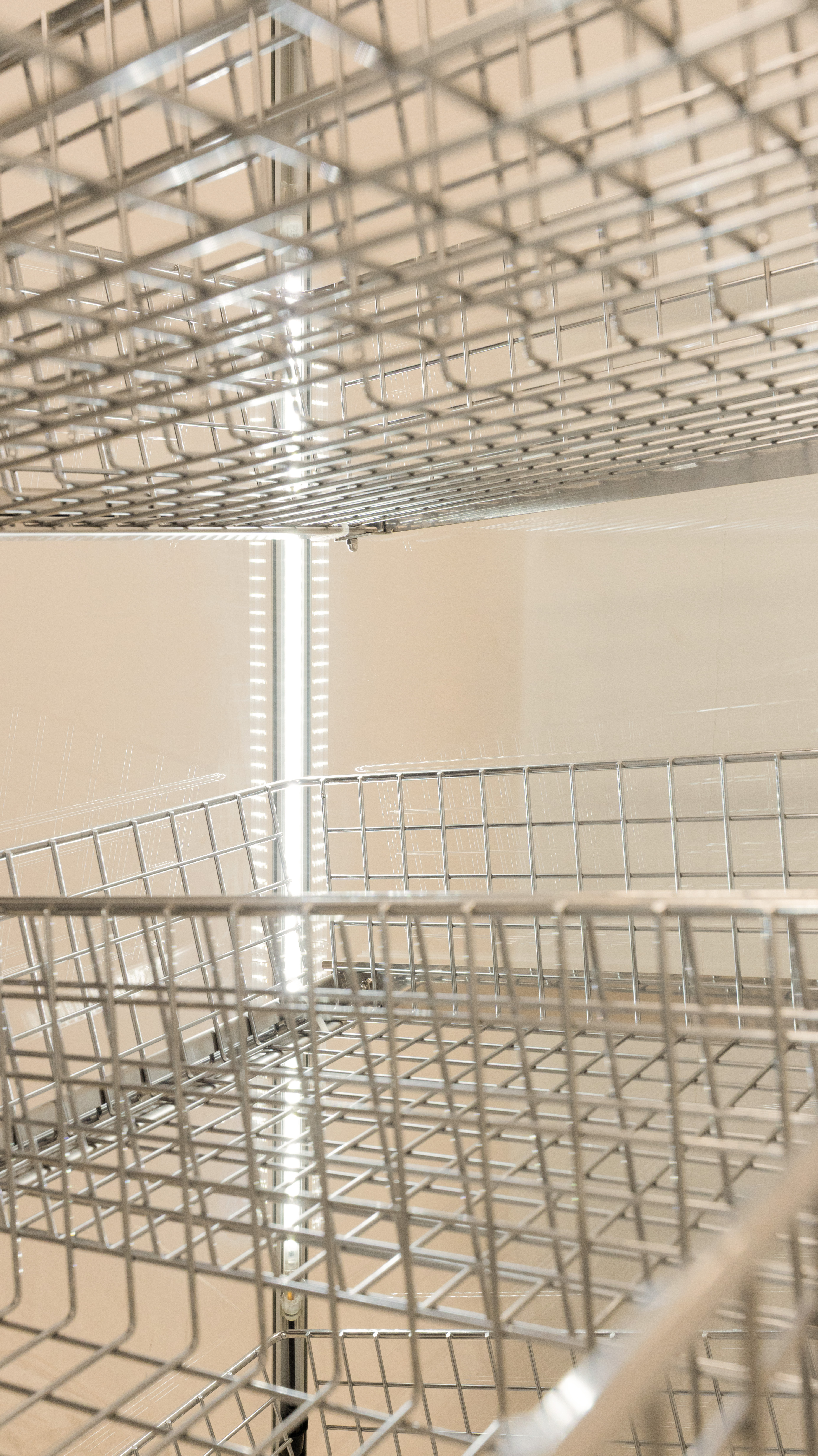 Ambient Display Case 60", 12 Baskets, Warm White