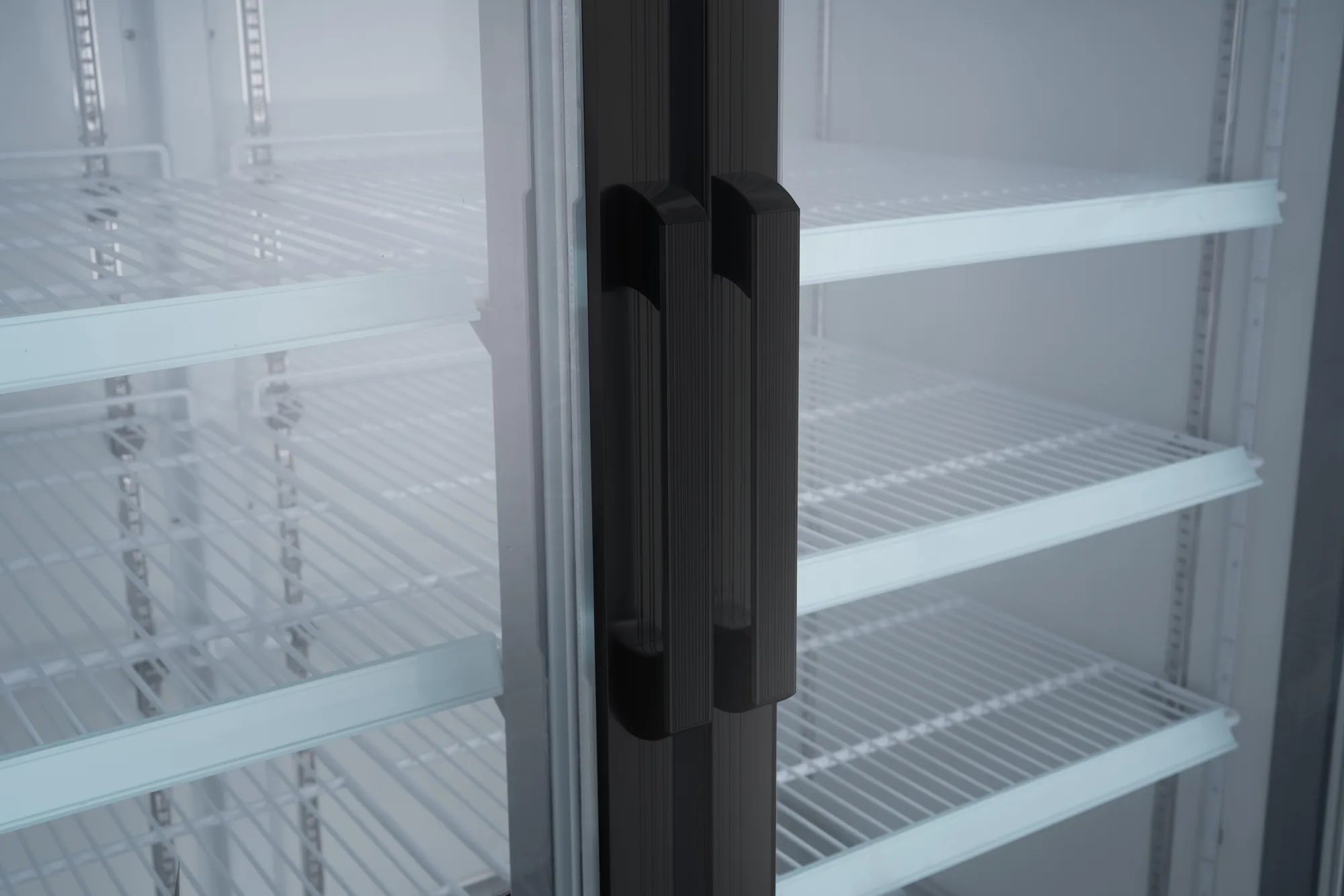 78" Three (3) Swing Glass Door Display Refrigerator, 53 cu.ft. (1500 L), Black