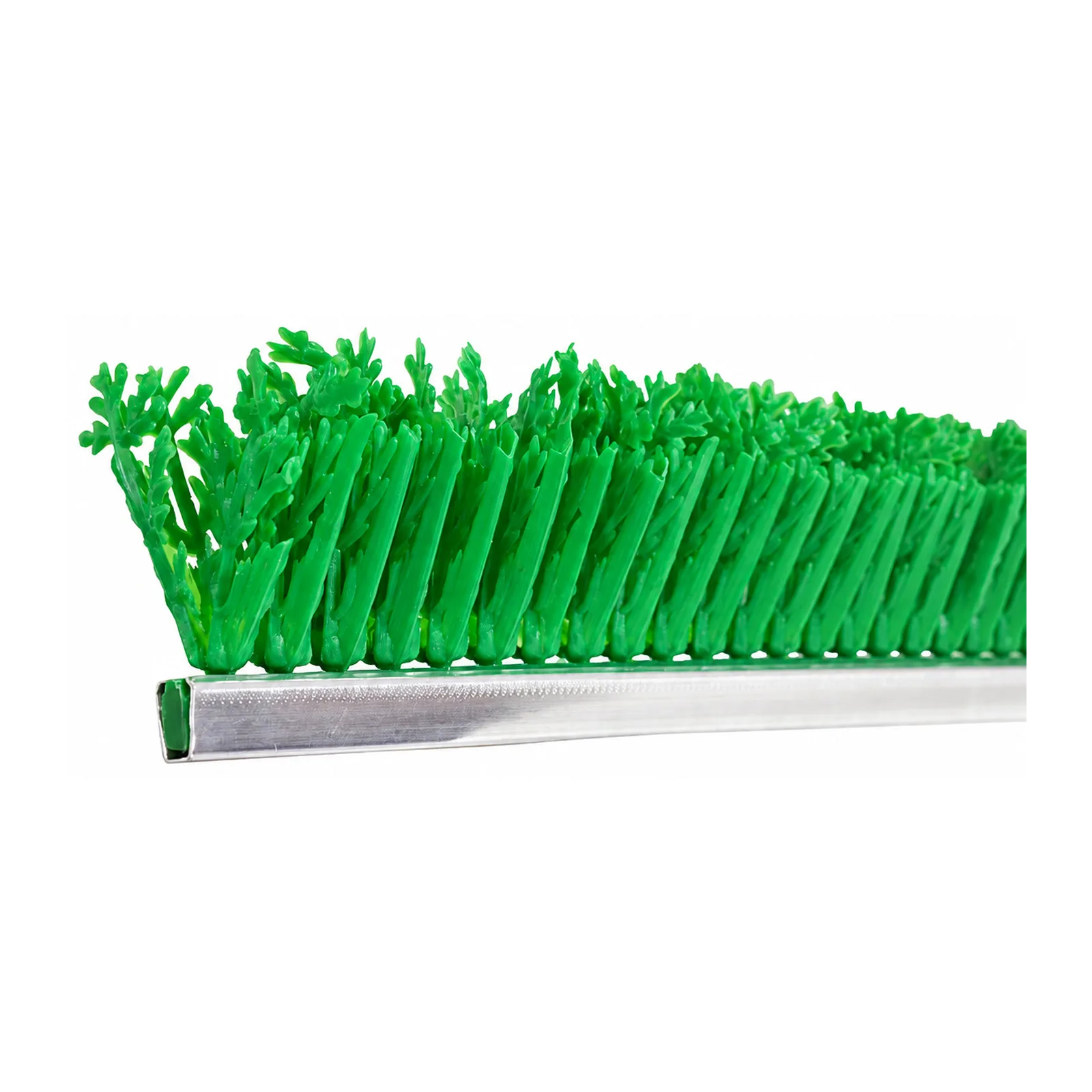 2″ x 30″ Green Parsley Runner with Clip