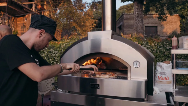 Outdoor Pizza Ovens