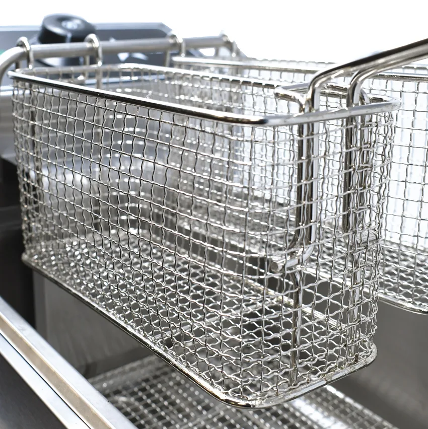 12 lb Single Countertop Electric Fryer – 110 V, 1 Ph, 1350 W