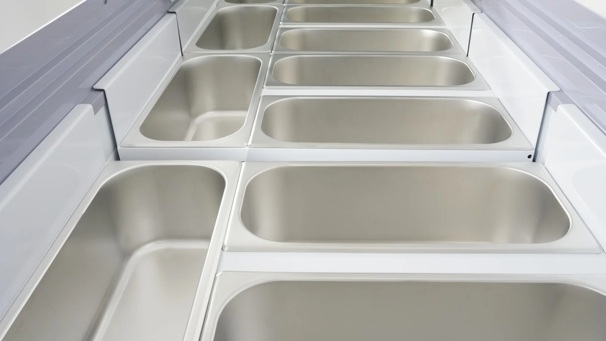 71″ Thirteen (13) Pan Gelato Dipping Cabinet with Flat Sneeze Guard and Pans (WITHOUT SNEEZE GUARD)