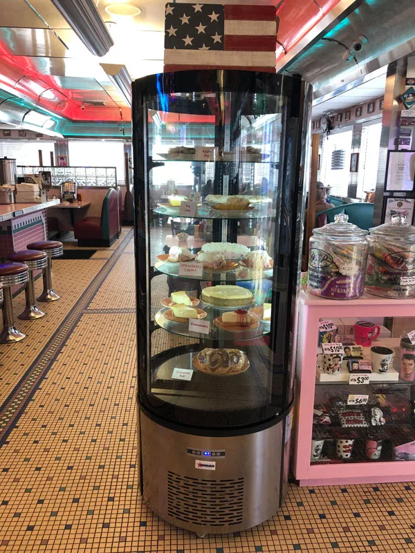 27″ Four (4) Shelf Circular Floor Refrigerated Showcase, 14.1 cu. ft. (400 L)