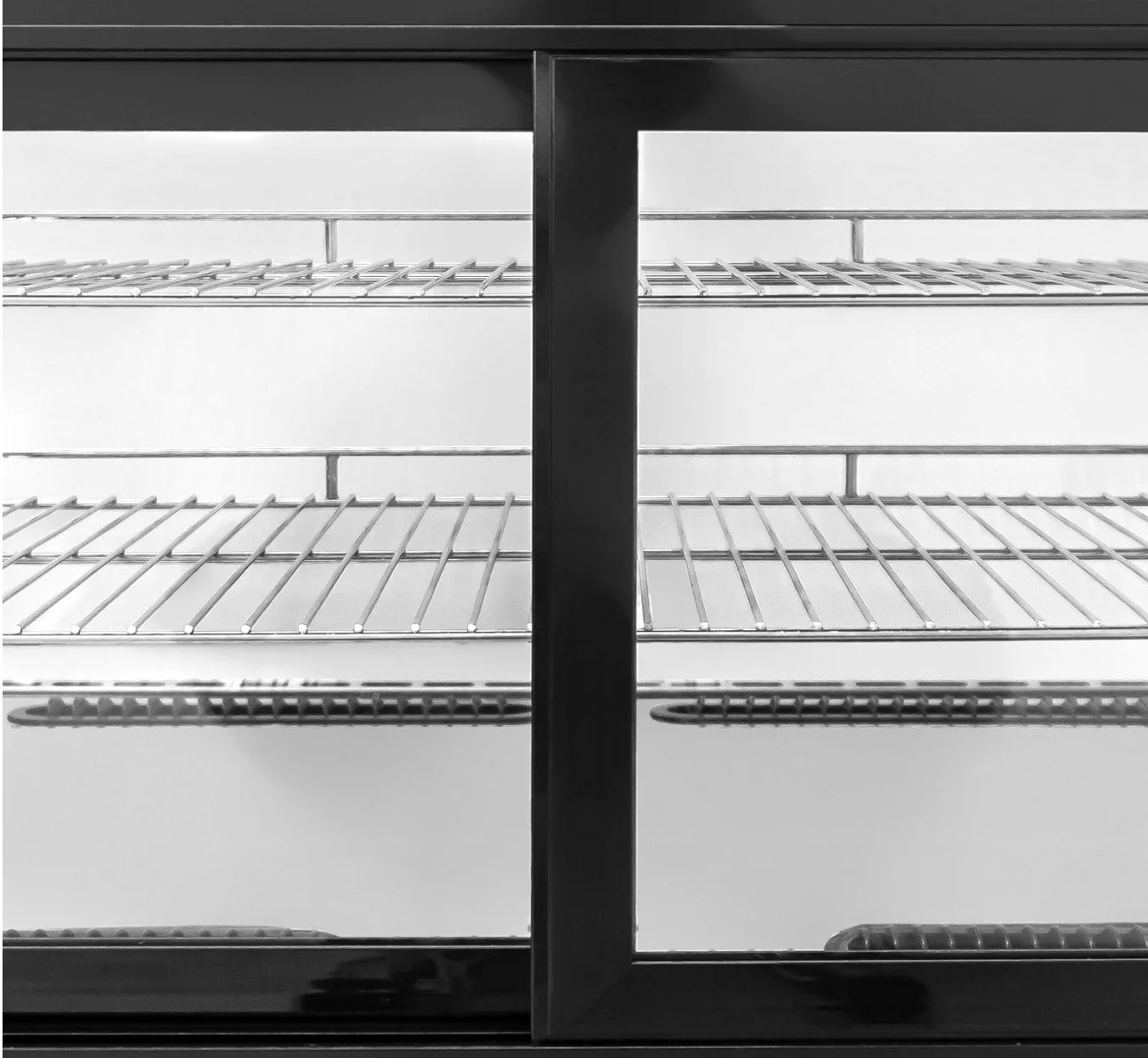 28″ Drop-in Refrigerated Showcase, 3.11 cu. ft. (88 L)