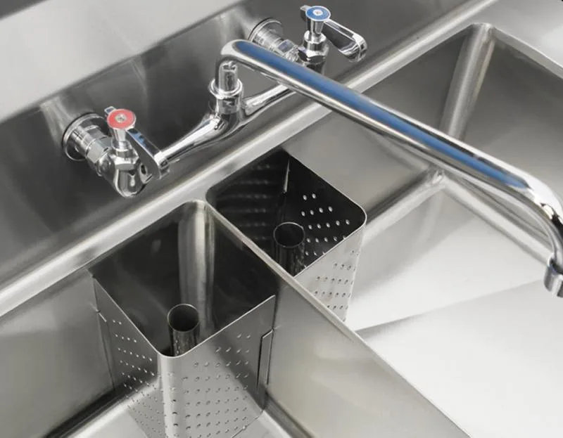 120″ x 29 1/2″ x 44″ Overall (24″ x 24″ x 14″ Tub) 18-gauge stainless steel Three Tub Sink with 3.5″ Center Drain and Two Drainboards