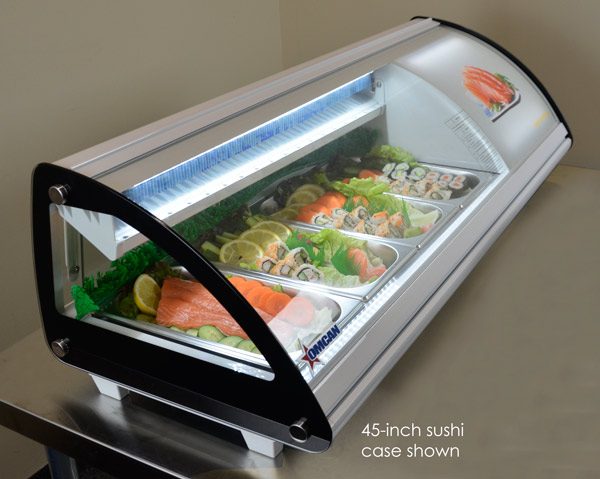69-inch Sushi Showcase with Curved Glass with 78 L Capacity
